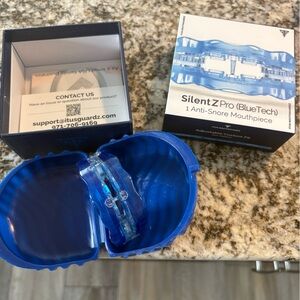 Blue Anti-Snore Mouthpiece NEW